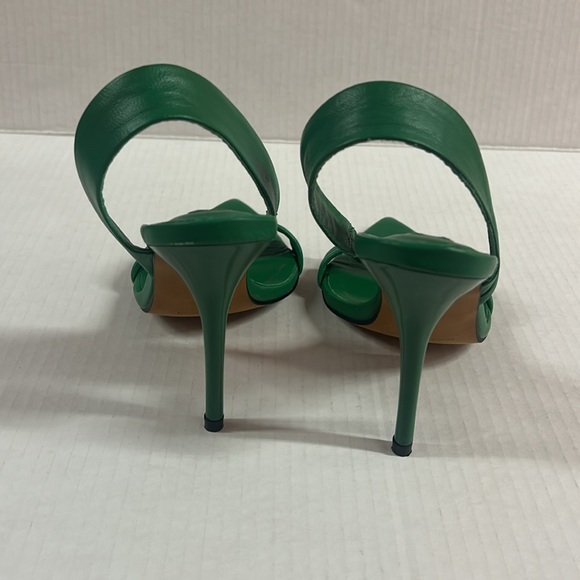 Steve Madden Batali Sling back Heels NWOT - Picture 5 of 10